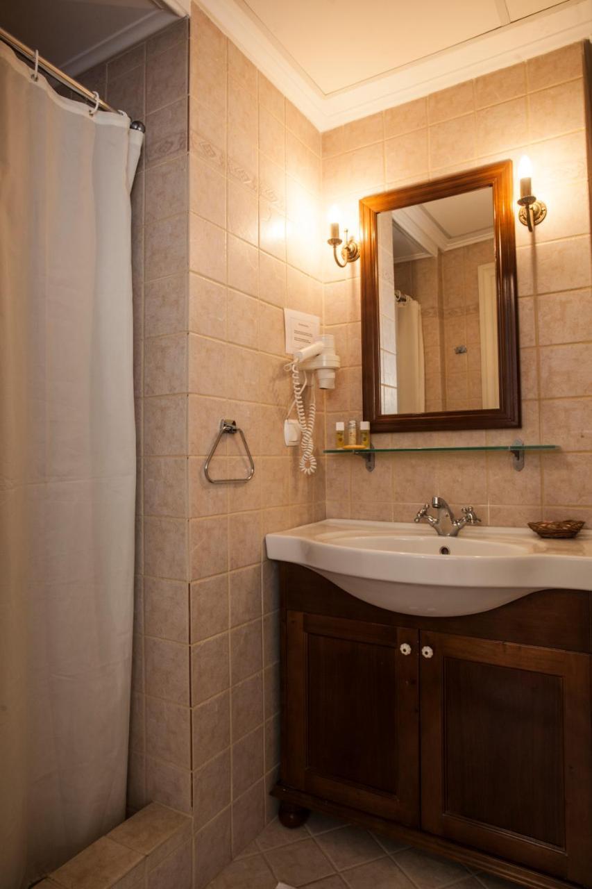 Nostos Guesthouse Kythira Town Bagian luar foto
