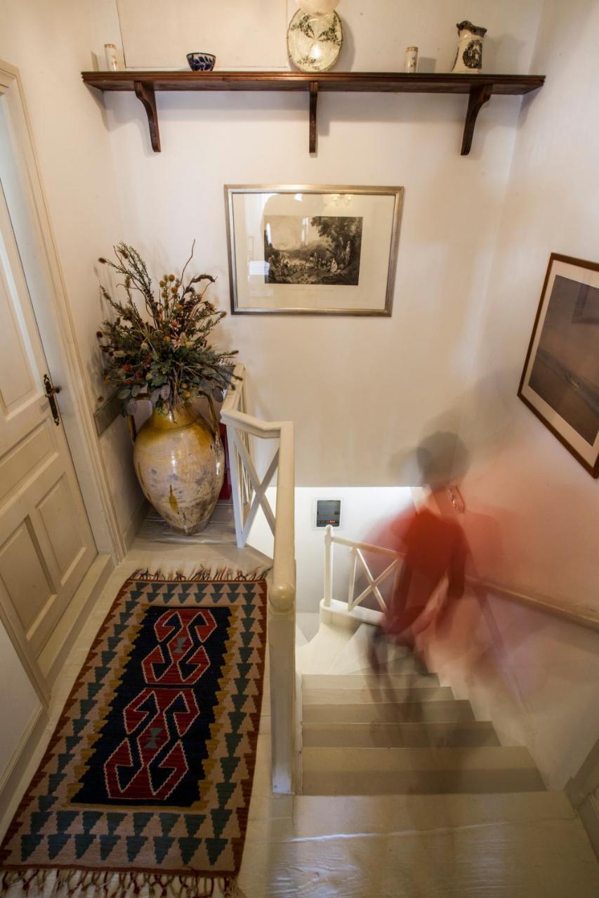 Nostos Guesthouse Kythira Town Bagian luar foto